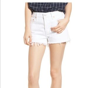 Levi’s 501 Cutoff Denim shorts super sonic